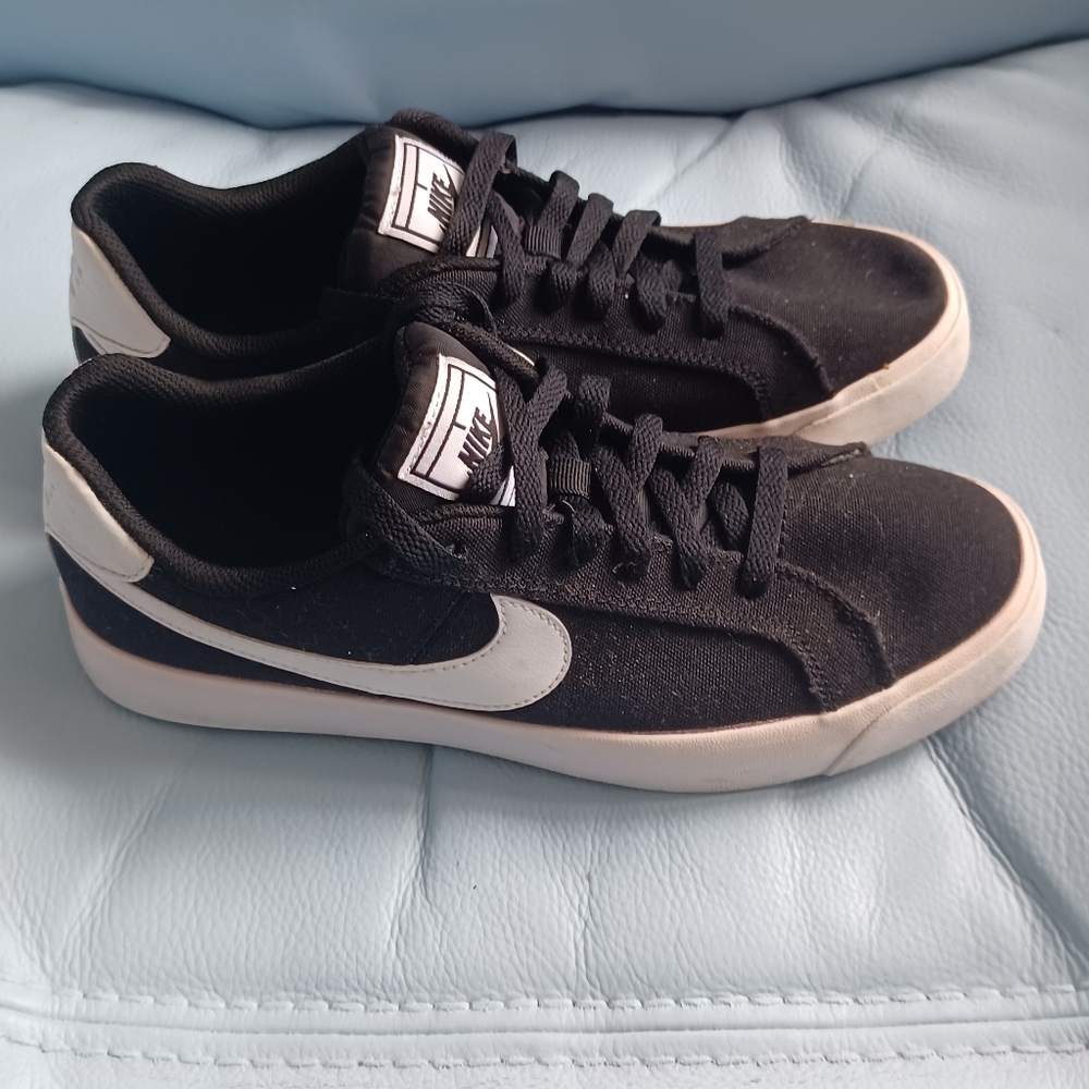 Nike Court Royale AC Canvas